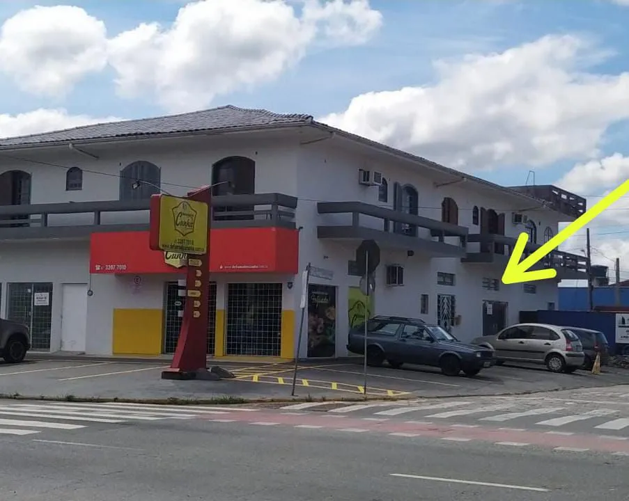 Sala comercial em Joinville, Bairro Iririu, Rua Papa João XXIII, 883
