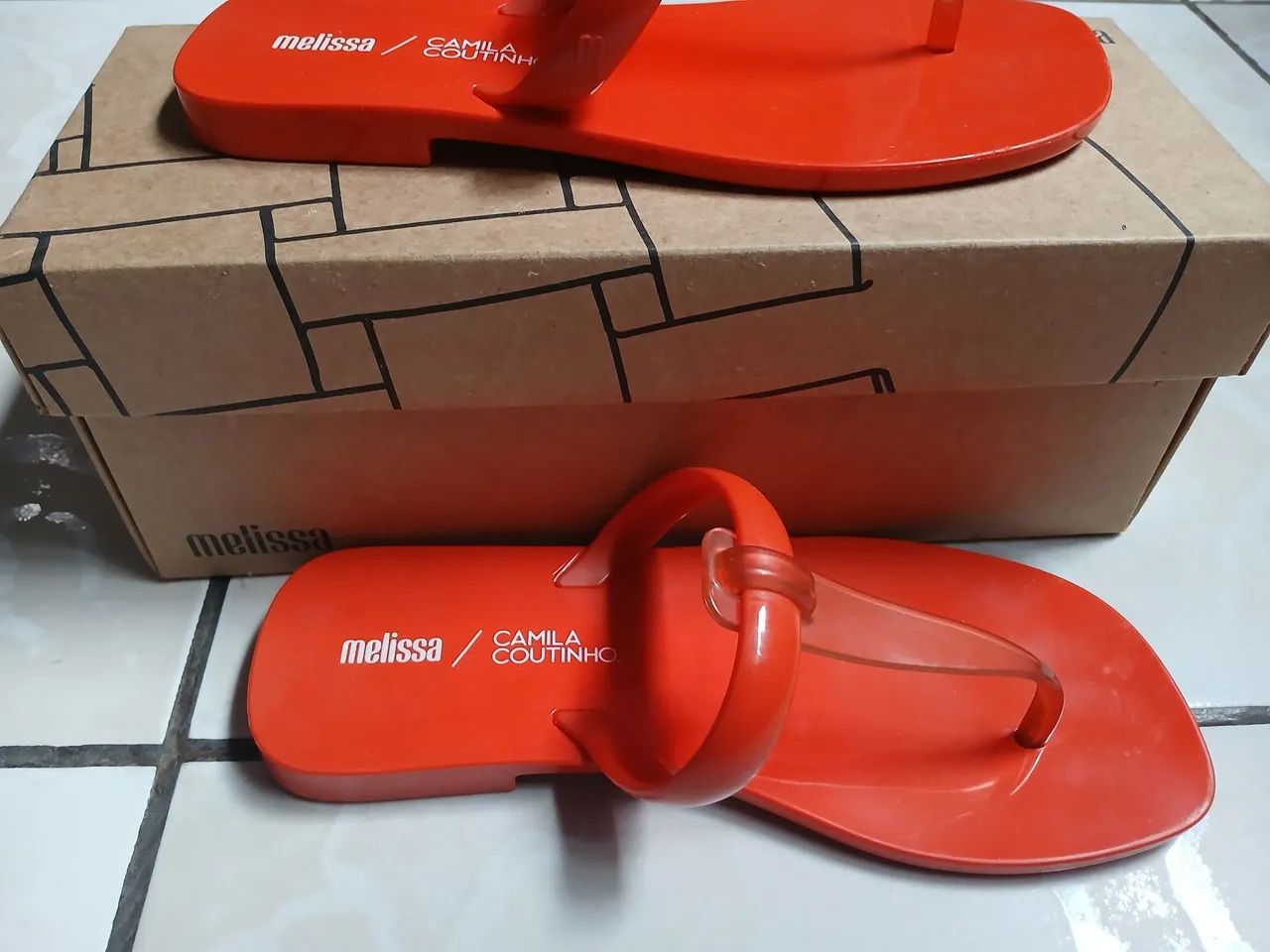 Melissa Camila Coutinho - Sandália Laranja