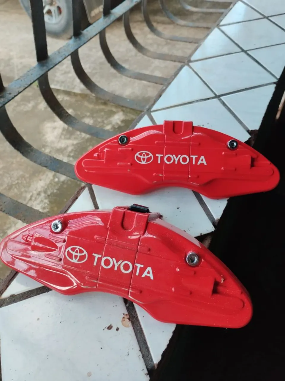 Pinças de freio Toyota Aro A16
