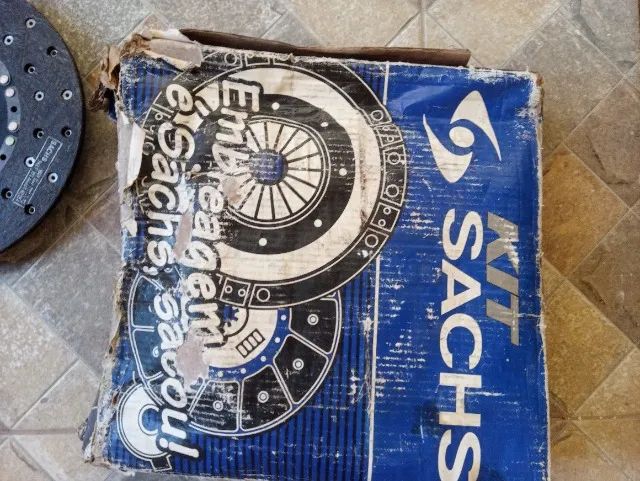 Kit de embreagem Sachs, novo, para F. 1000 ou F. 4000 turbinado.