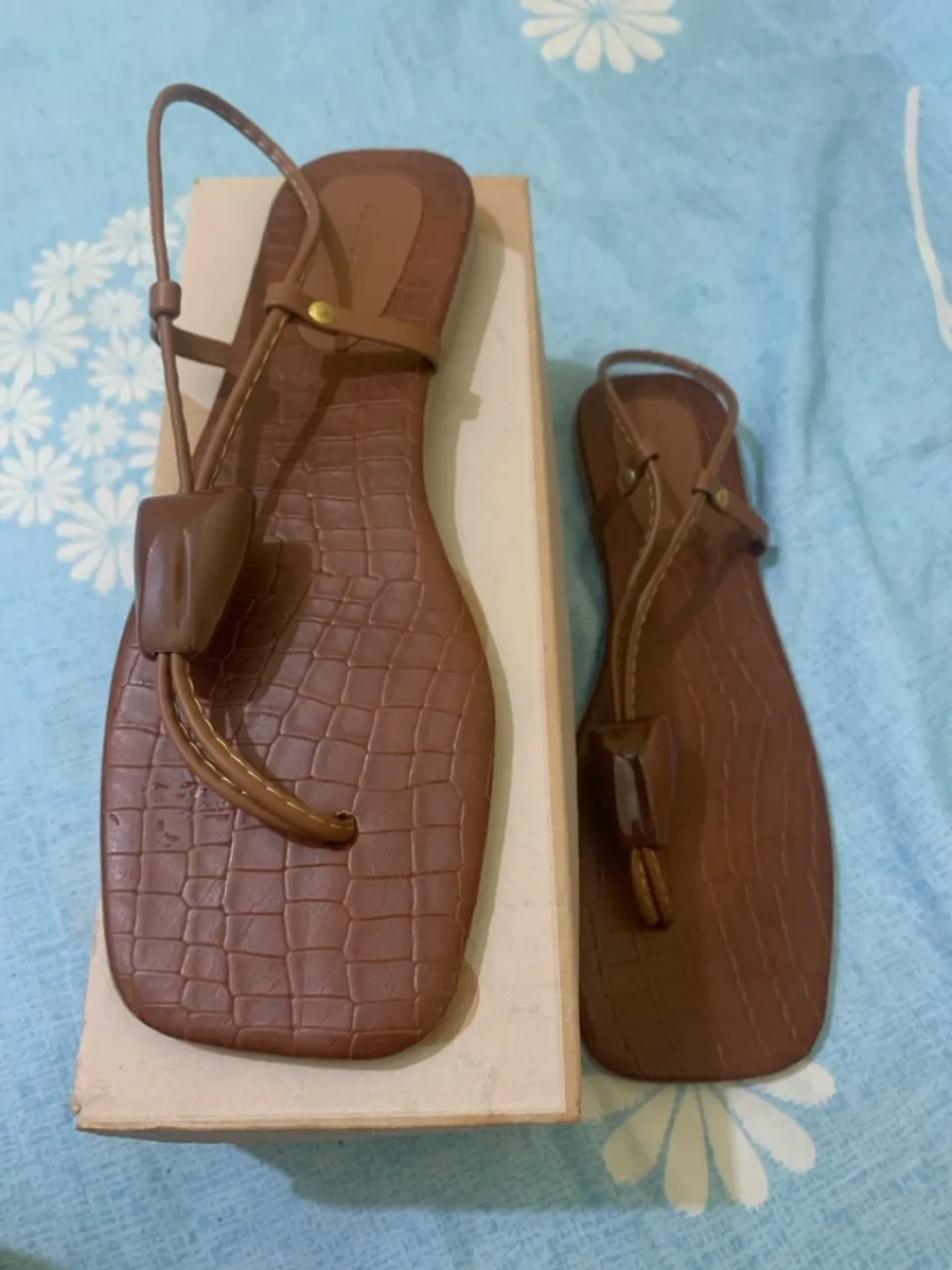 Sandálias Femininas Marrons