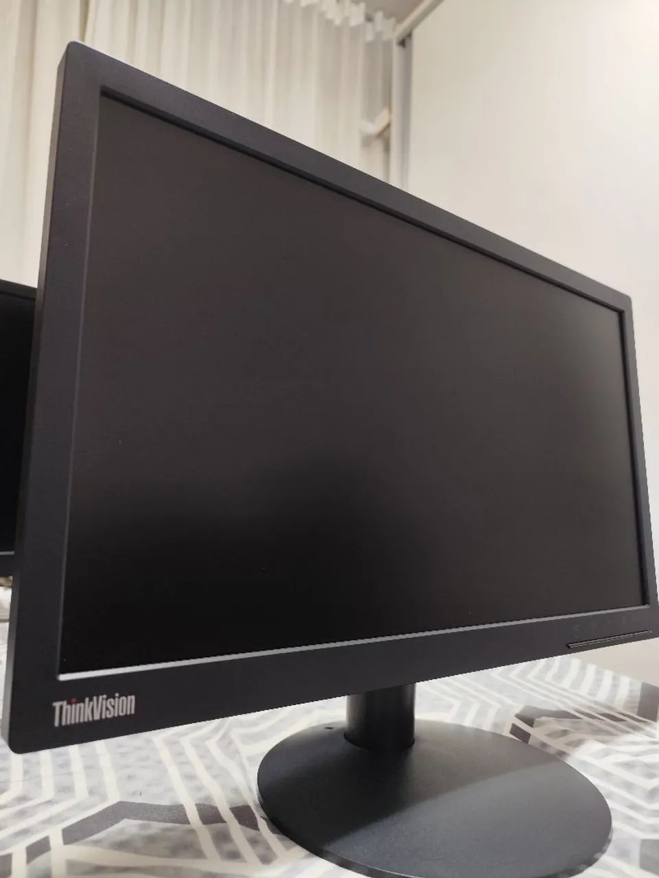 Monitor 20 inches Lenovo64385504510721121