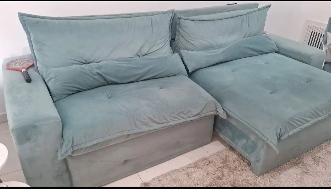 Sofa retrátil impecável 