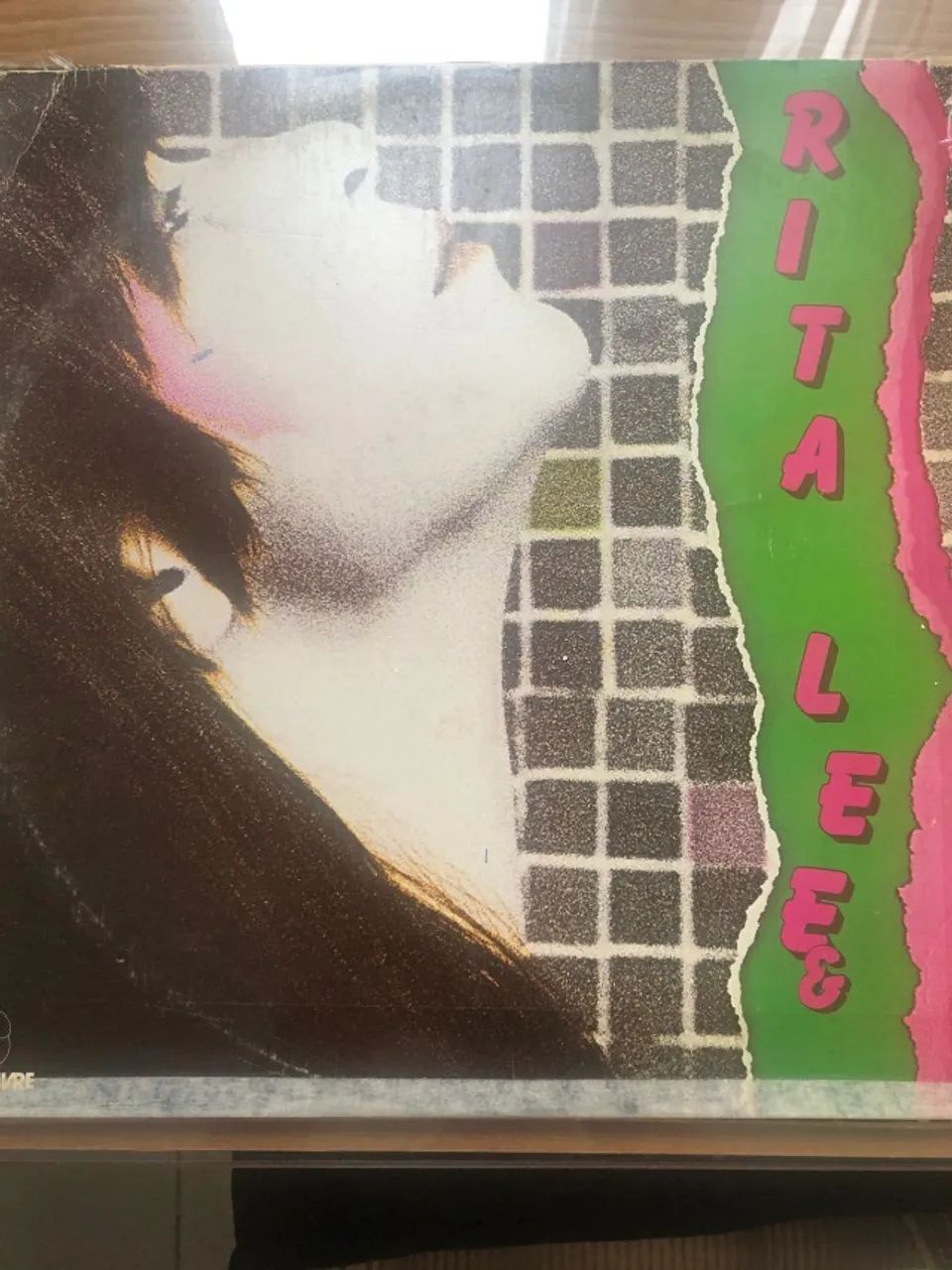 Disco de vinil do álbum "Saúde" de Rita Lee. 