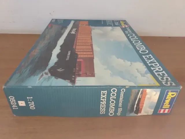 Revell Colombo Express Navio Container - Foto 3