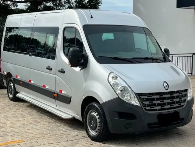 Renault Master 2.3 Dci Executive Longo 16l 2015 - Foto 2