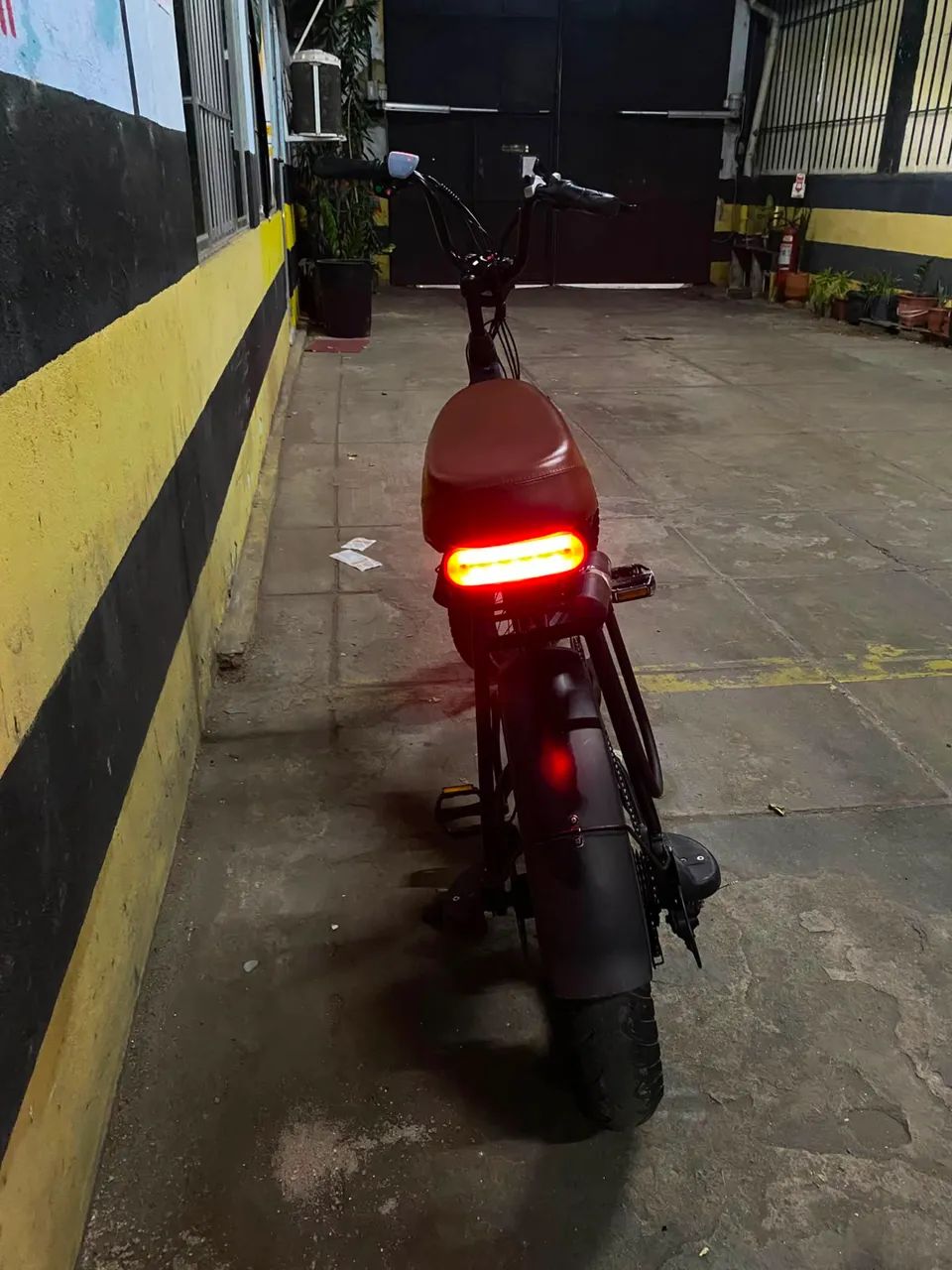 Bicicleta elétrica  Lev cruiser  - Foto 4