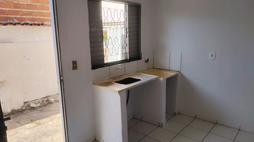 Kitnet no Setor dos Funcionários, Goiânia - Foto 4