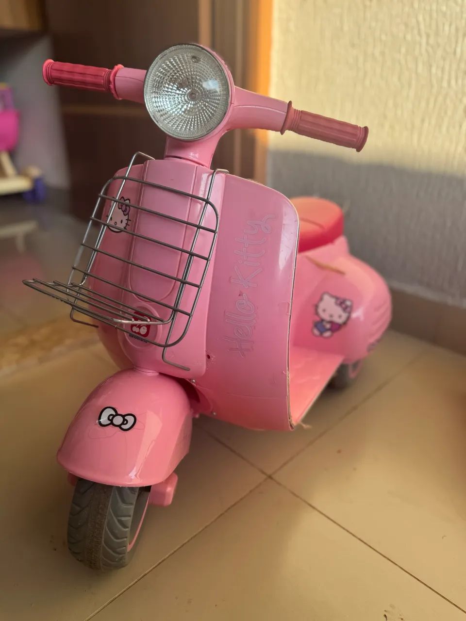 Lambreta elétrica hello kitty  - Foto 3