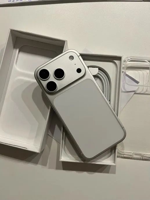 Iphone 17 Pro novo na caixa! - Foto 2