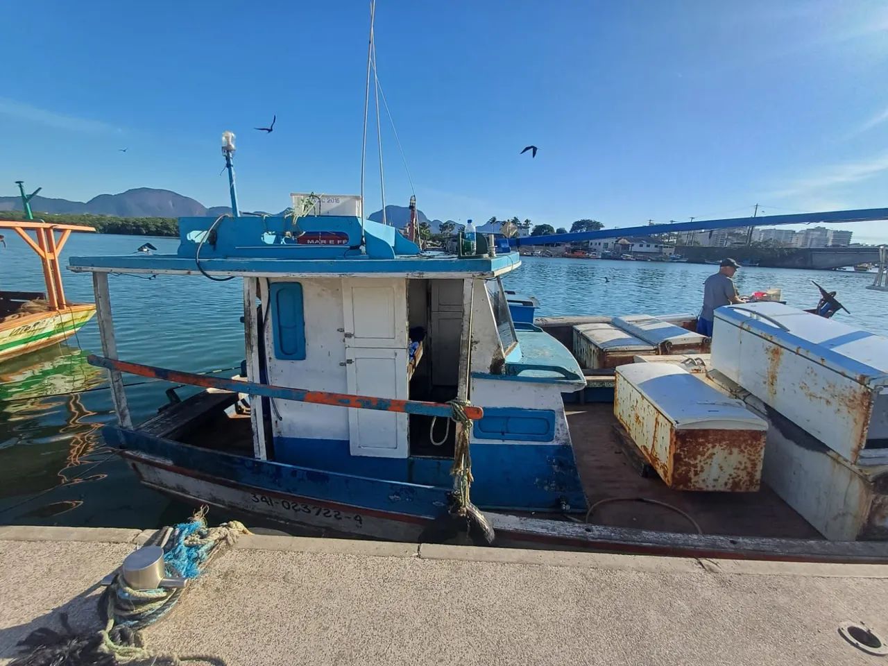 Barco completo pronto para pesca e passeio  - Foto 5