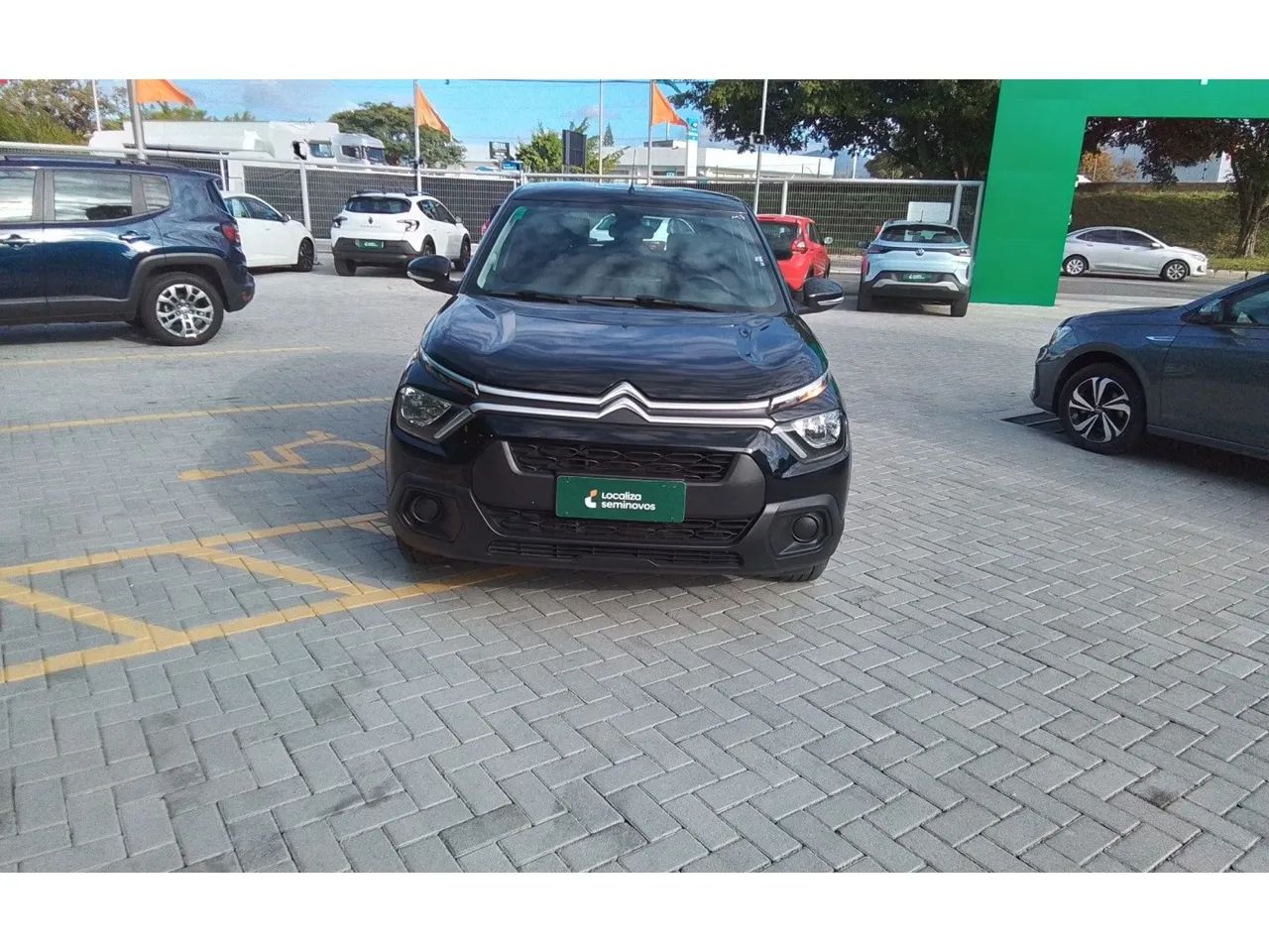 Citroen C3 Live Pack 1.0 Flex 6V 5P Mec. 2025 - Foto 2