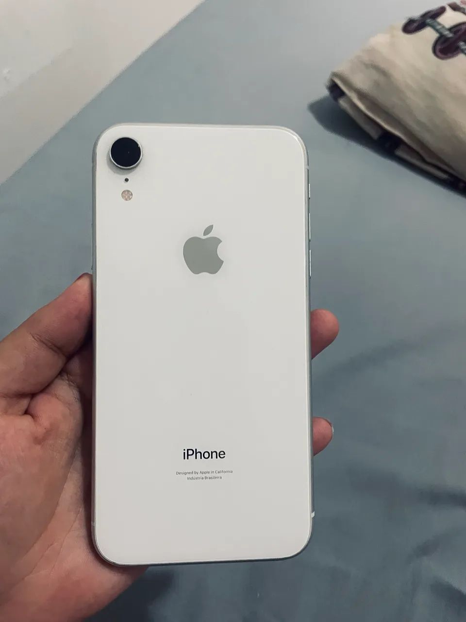 Iphone Xr Branco 64 gb - Foto 2