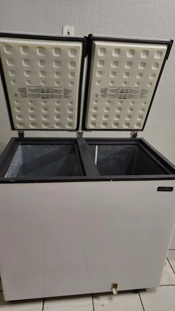 Freezer Esmaltec  Horizontal 303 L - Foto 5