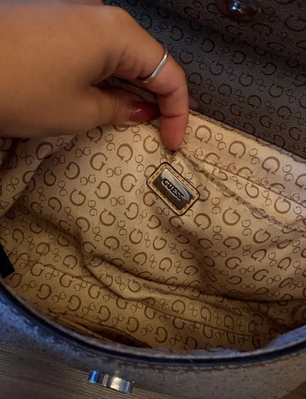 Bolsa guess  - Foto 2