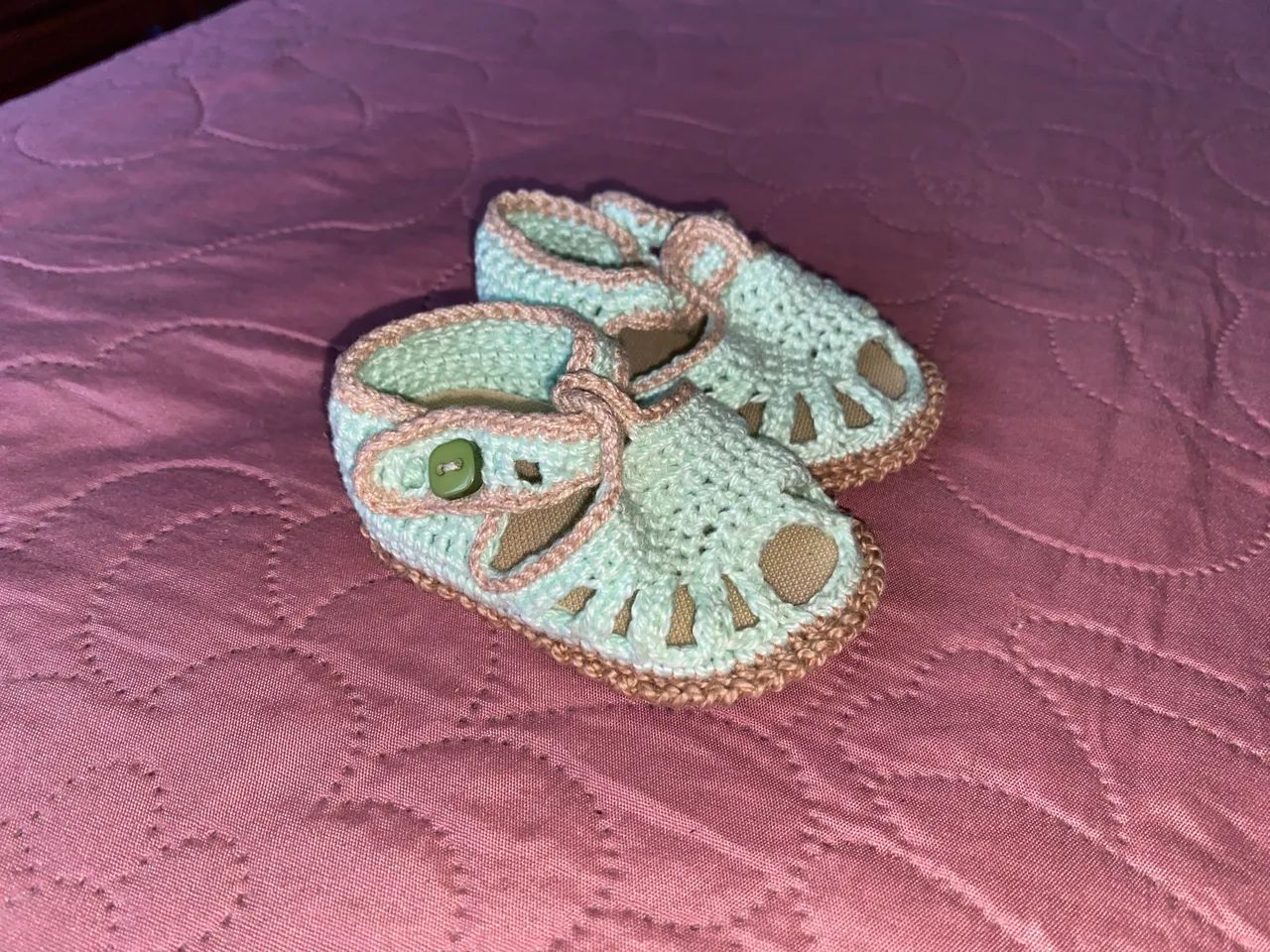 Sandália de crochê para bebês