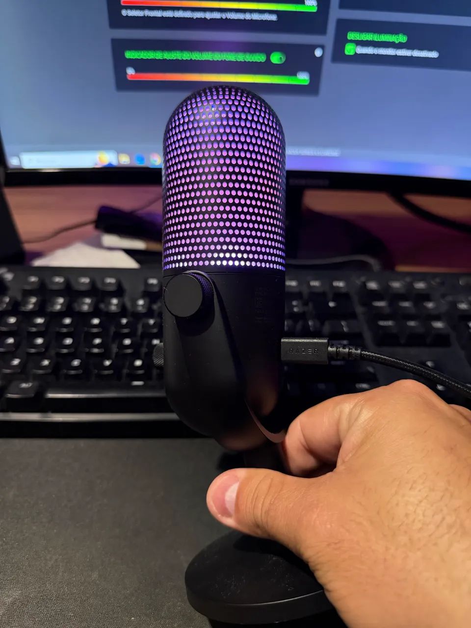 Microfone Razer Seiren V3 Chroma - Foto 4