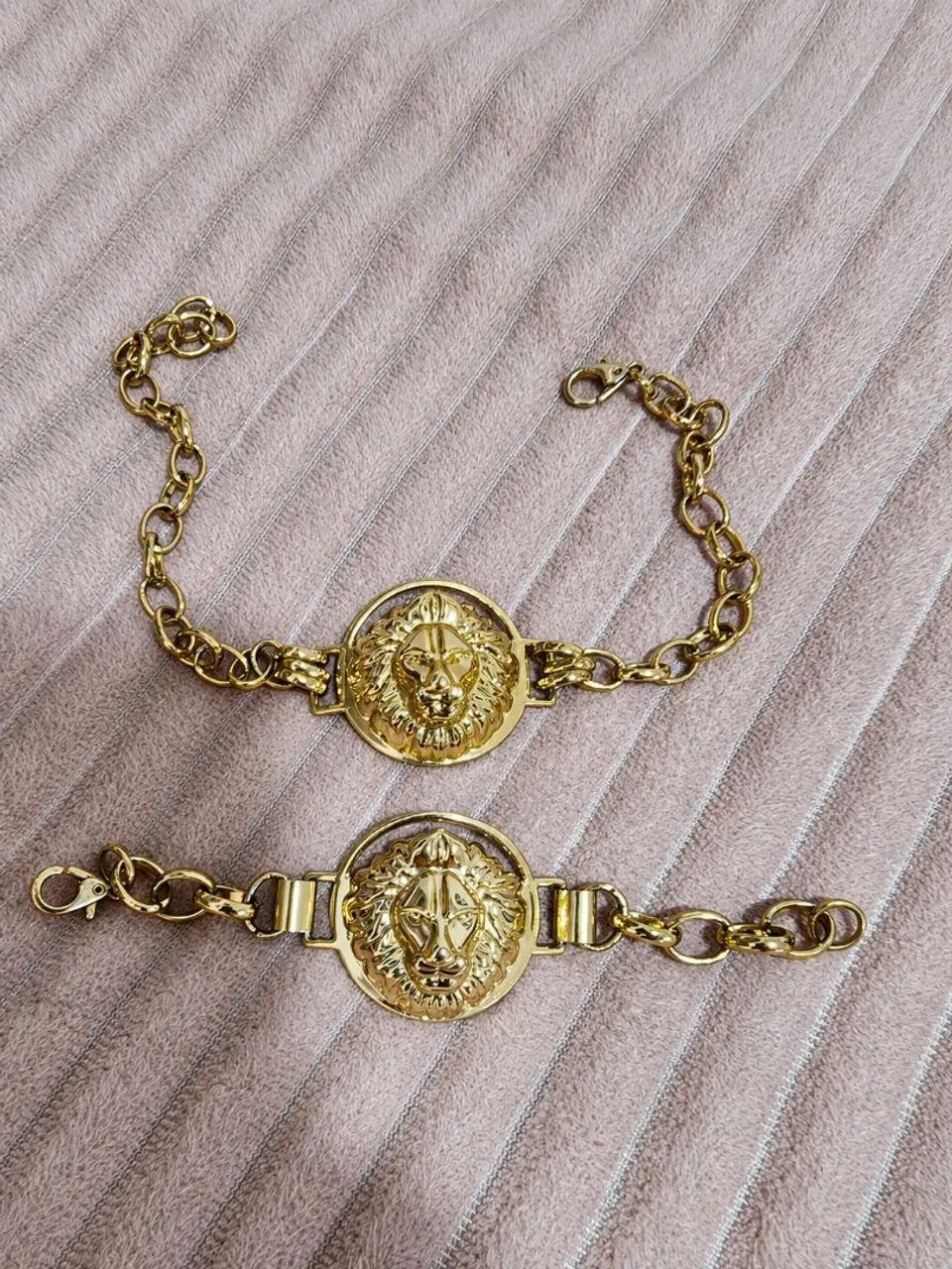 Semi-Joia inspiração Versace 