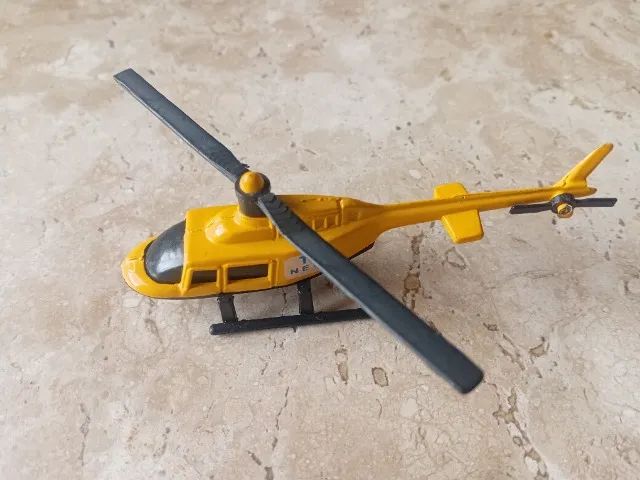 Miniatura de Helicóptero de TV - Foto 2