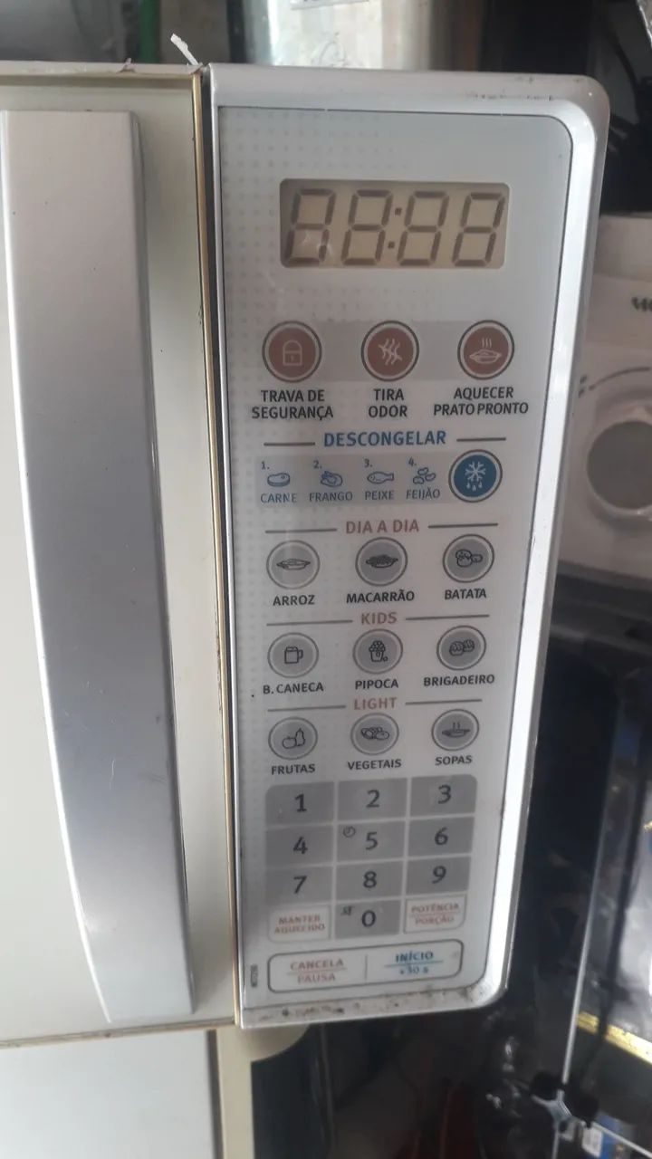  Baixei o preço Microondas Consul 20 litros funcionando perfeitamente  - Foto 3