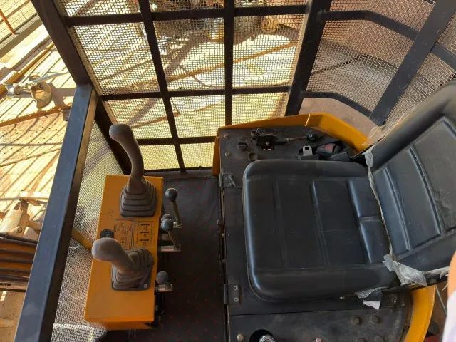 MINIESCAVADEIRA BRUTATEC - ESCAVADEIRA COMPACTA - Foto 5