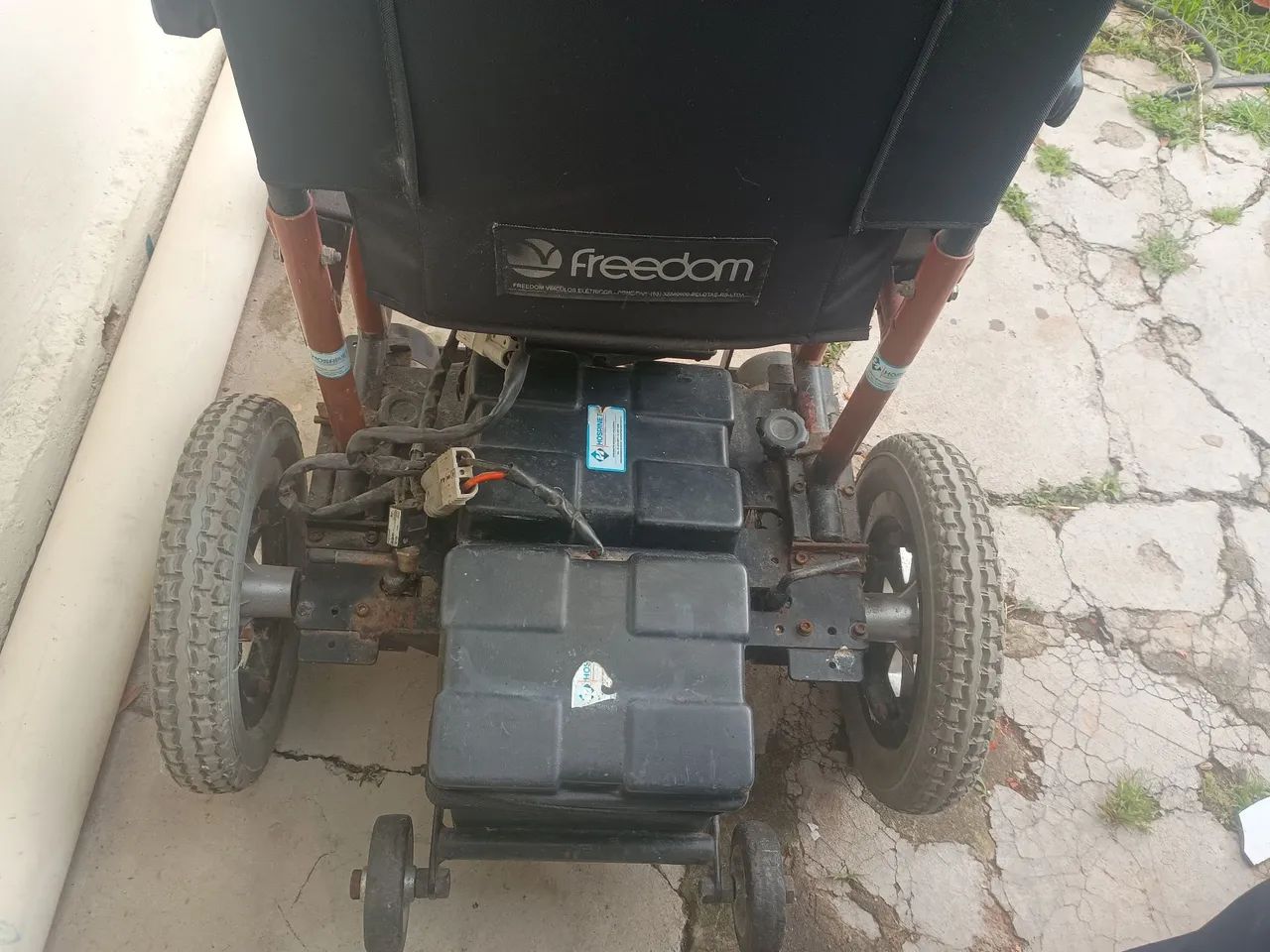 Cadeira de rodas elétrica  - Foto 4