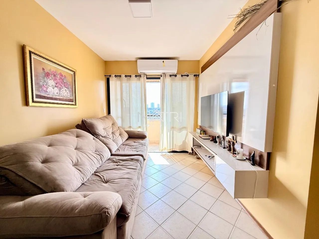 Apartamento com 3 Quartos sendo 1 Suíte à venda no Edifício Tropical em Vila Suconasa, Ara