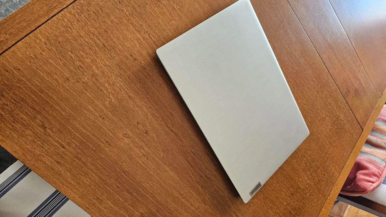 Notebook Lenovo Ideapad 3 15IGL05 - Foto 2