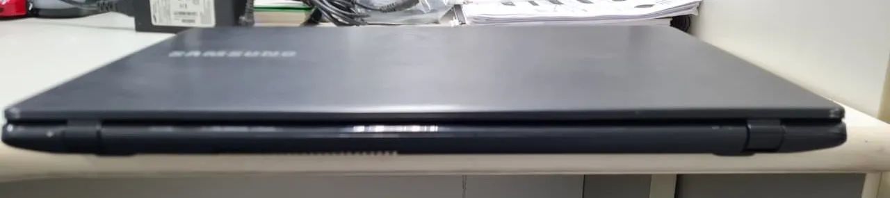 Notebook Samsung 300E - Foto 4