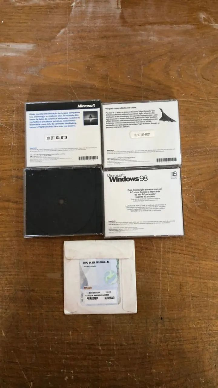 microsoft flight simulator 98 e 2000 + windows 95 e 98 + works 6.0 - Foto 2