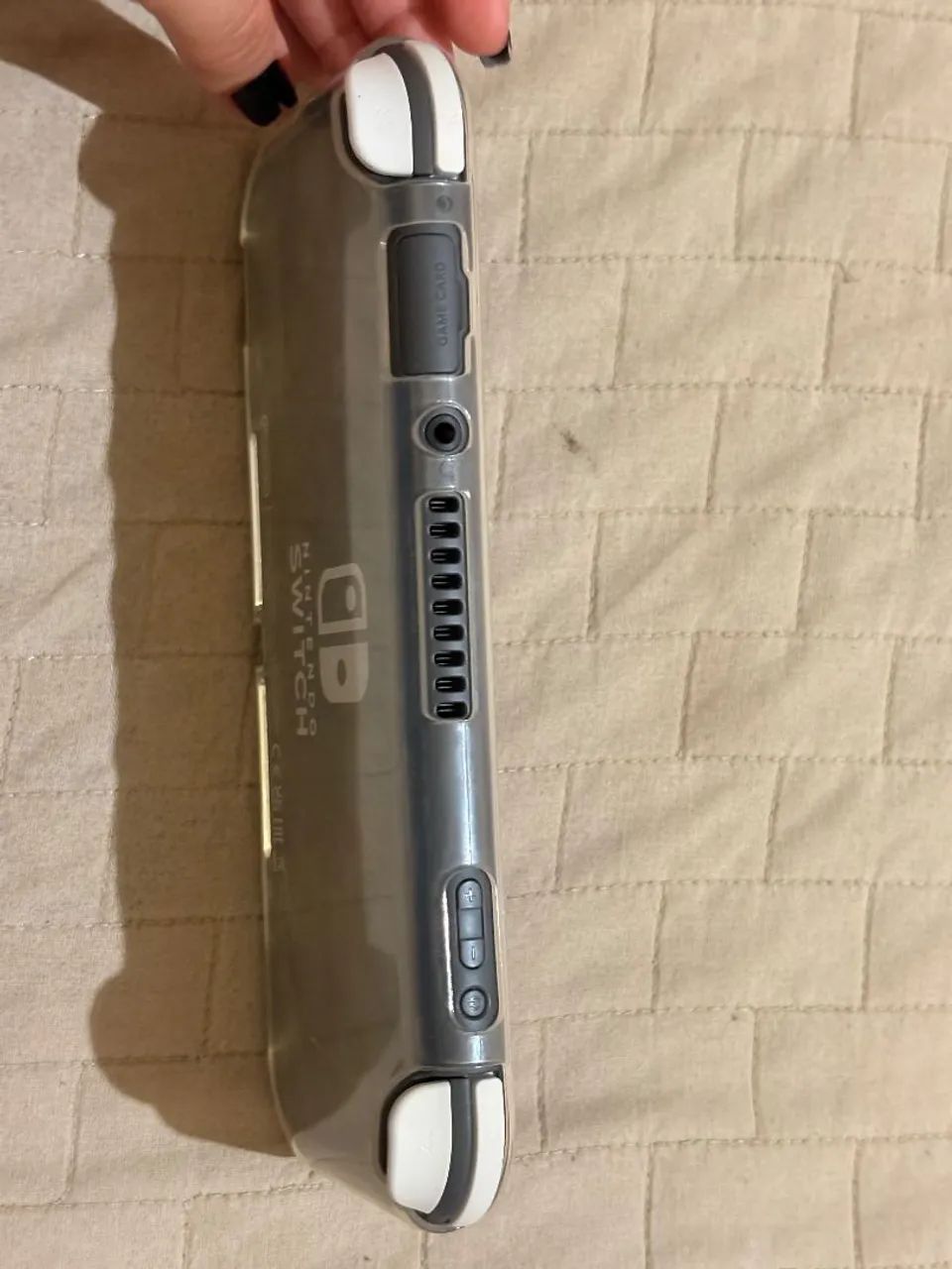 ? Nintendo Switch Lite Seminovo + Capa + Carregador - Foto 3