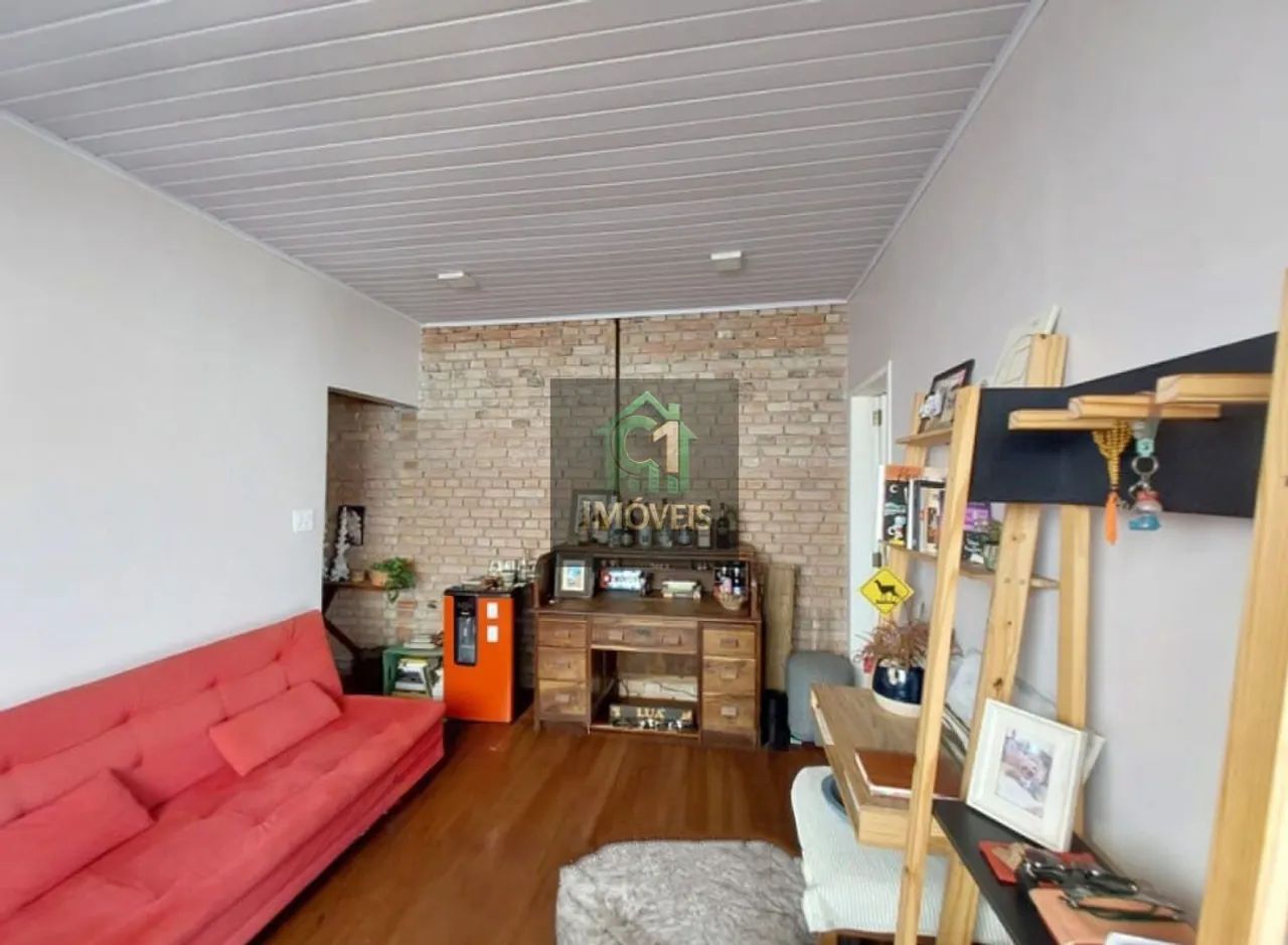 Casa de Vila Charmosa para Aluguel  95m²