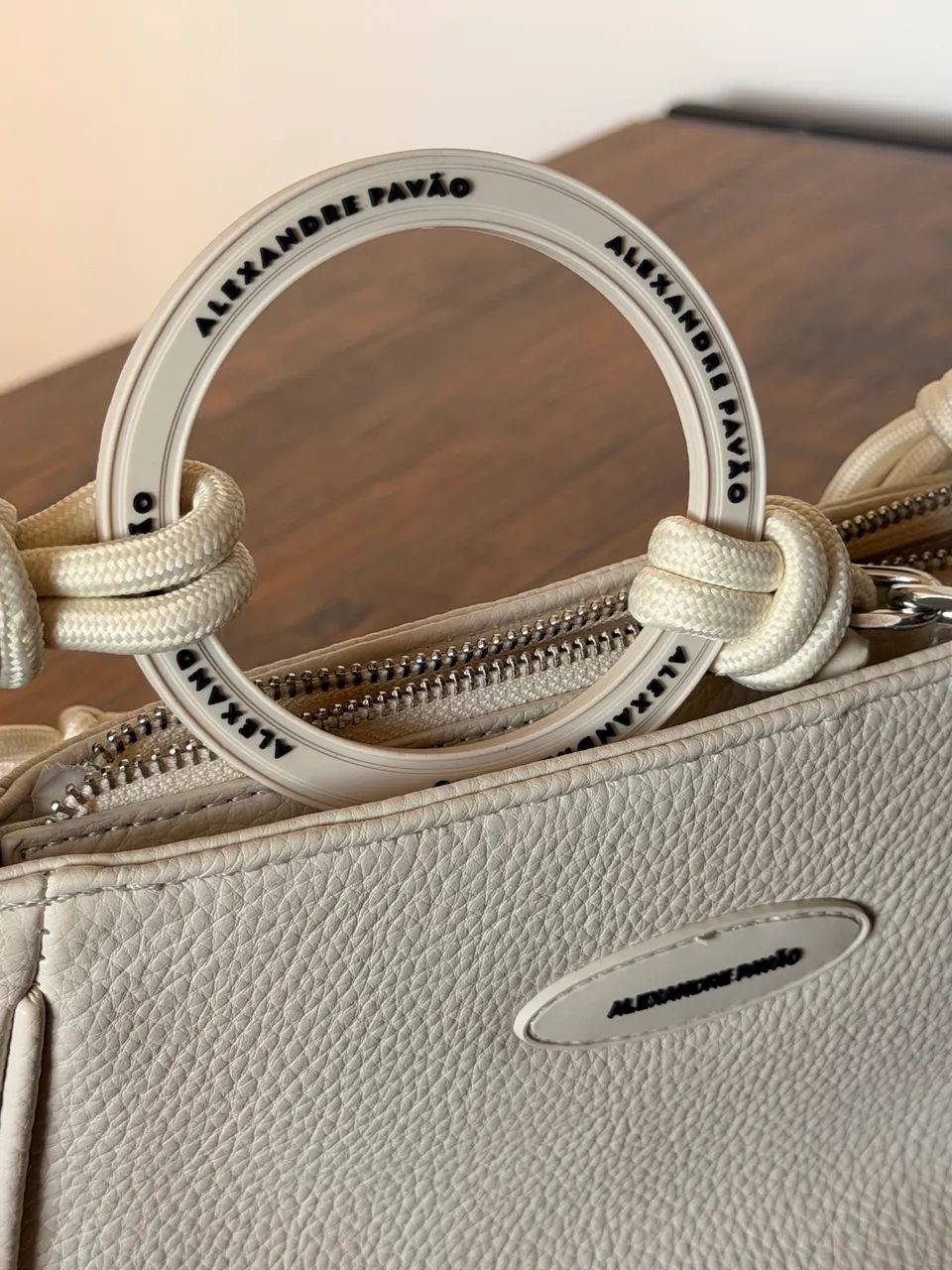 bolsa shoulder alexandre pavao off white - Foto 5