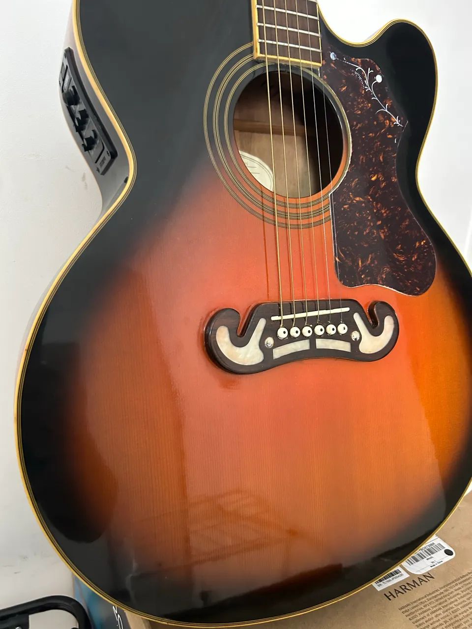 Violão Epiphone EJ200 zerado