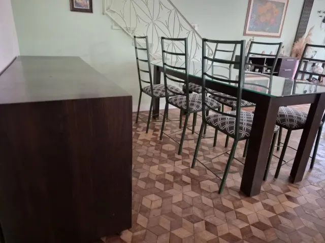 mesa retangular de tampo de  vidro com  6 cadeiras - Foto 2