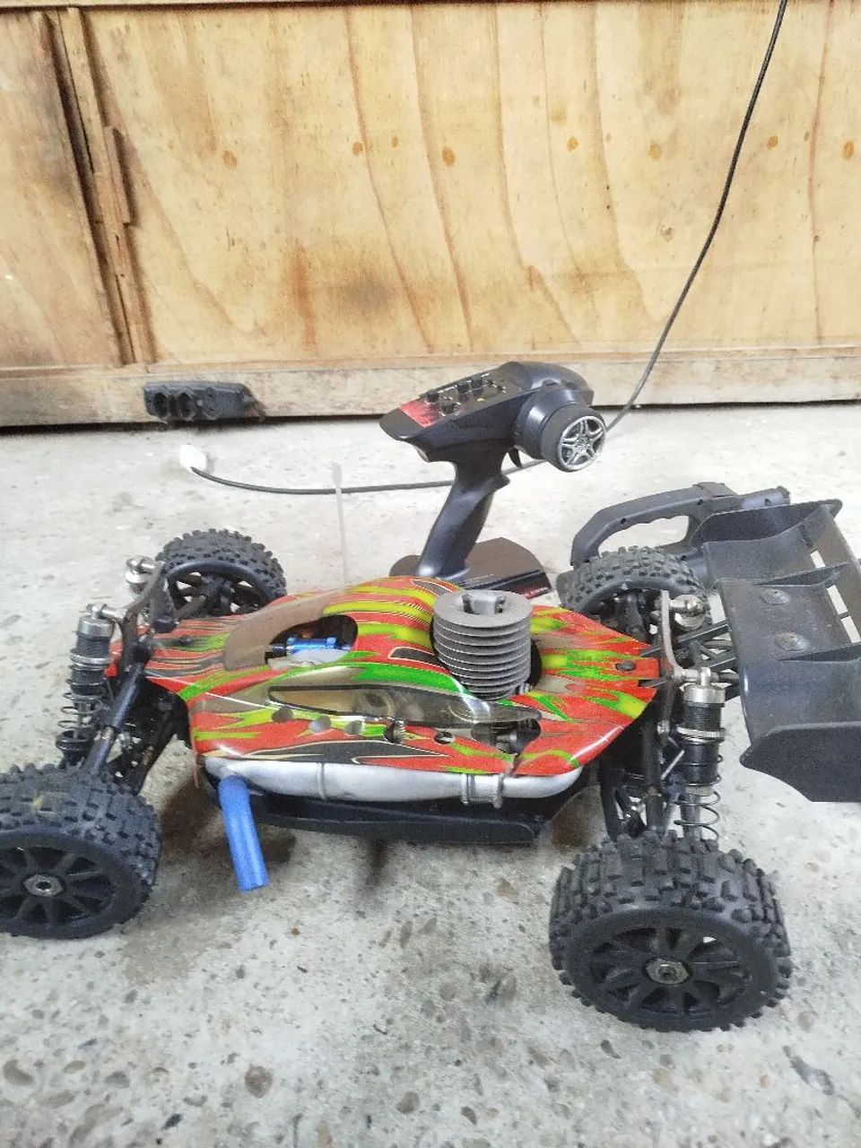 Automodelo Buggy 1/8 - Foto 5