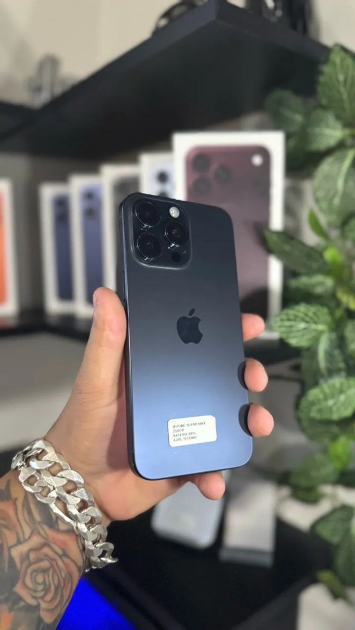iPhone 15 Pro Max 256gb  - Foto 2