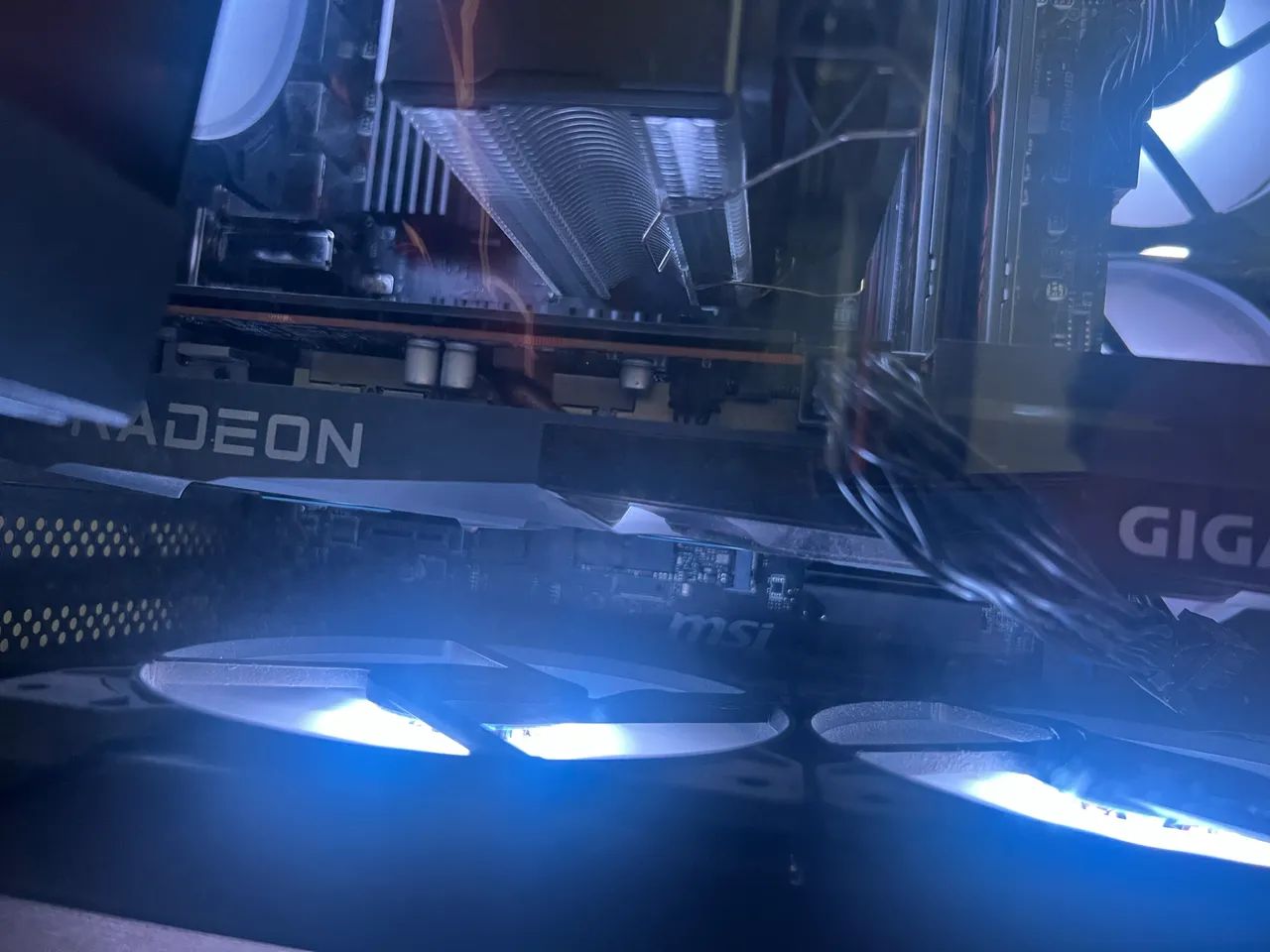 Rx 6600 eagle gigabyte 8gb triplo fan  - Foto 2