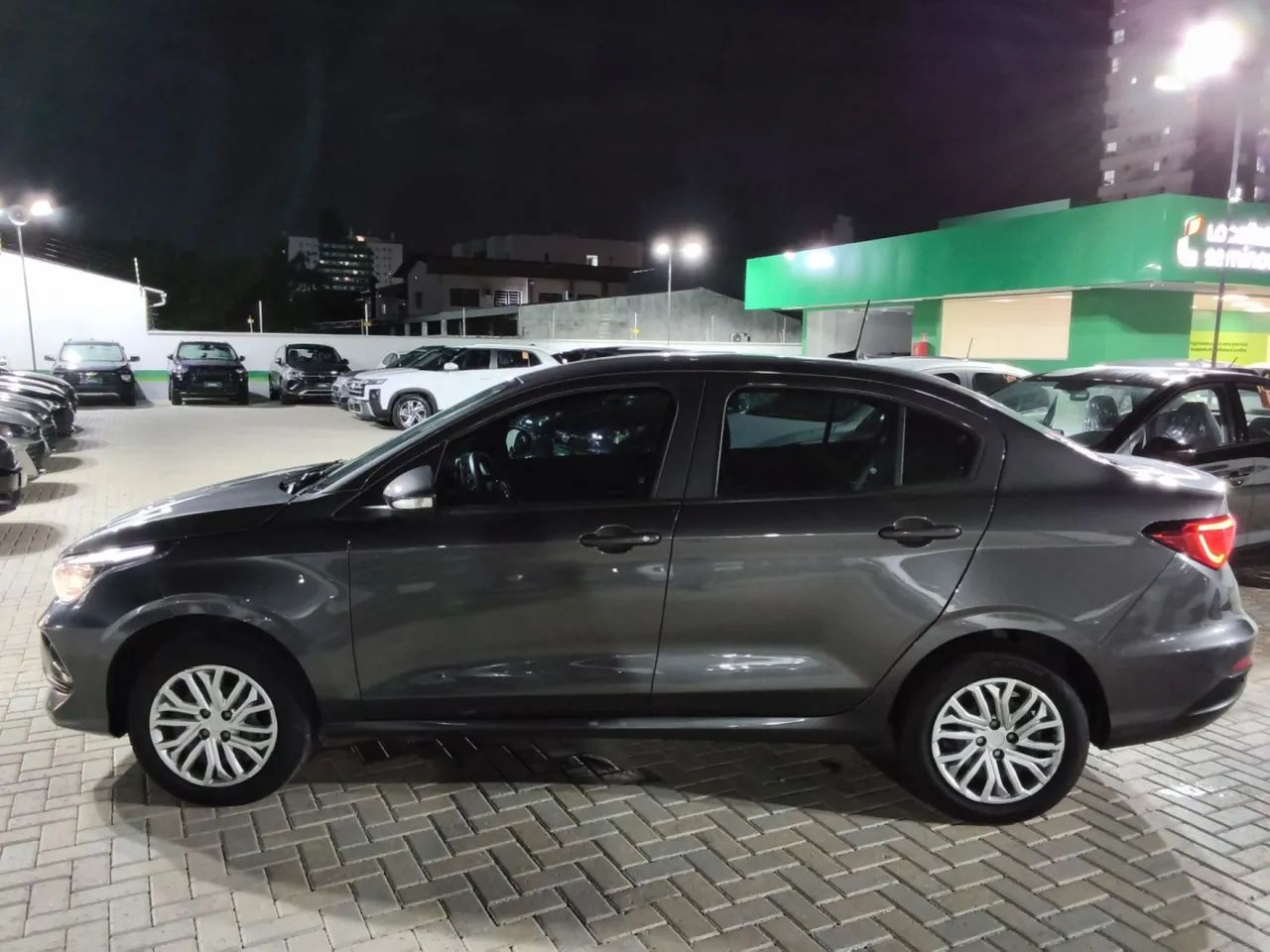 Fiat Cronos Drive 1.3 8V Flex Aut. 2025 - Foto 3
