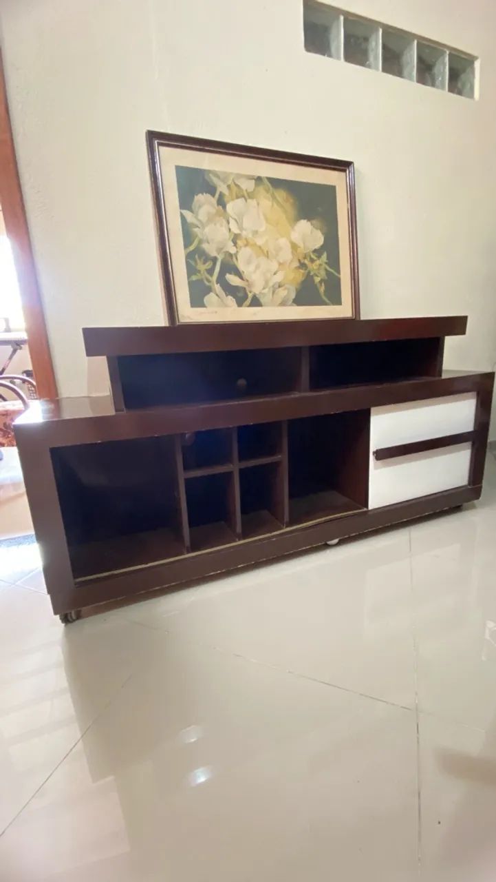Rack estante QUADRO de brinde 
