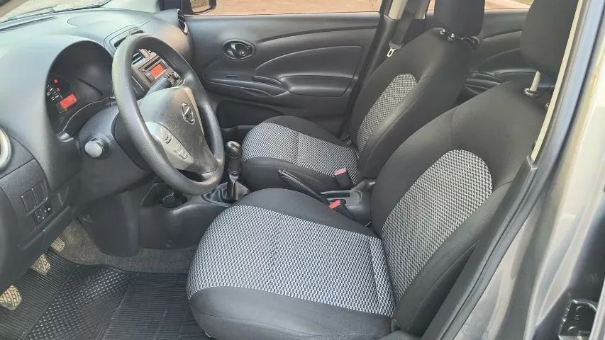 Nissan Versa 1.0 12V Flexstart 4P Mec. 2020 - Foto 5