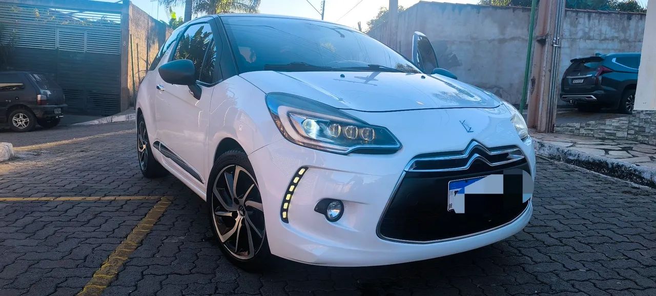 Citroën Ds3 DS3 Sport Chic 1.6 TB 16V 3p Mec. 2015