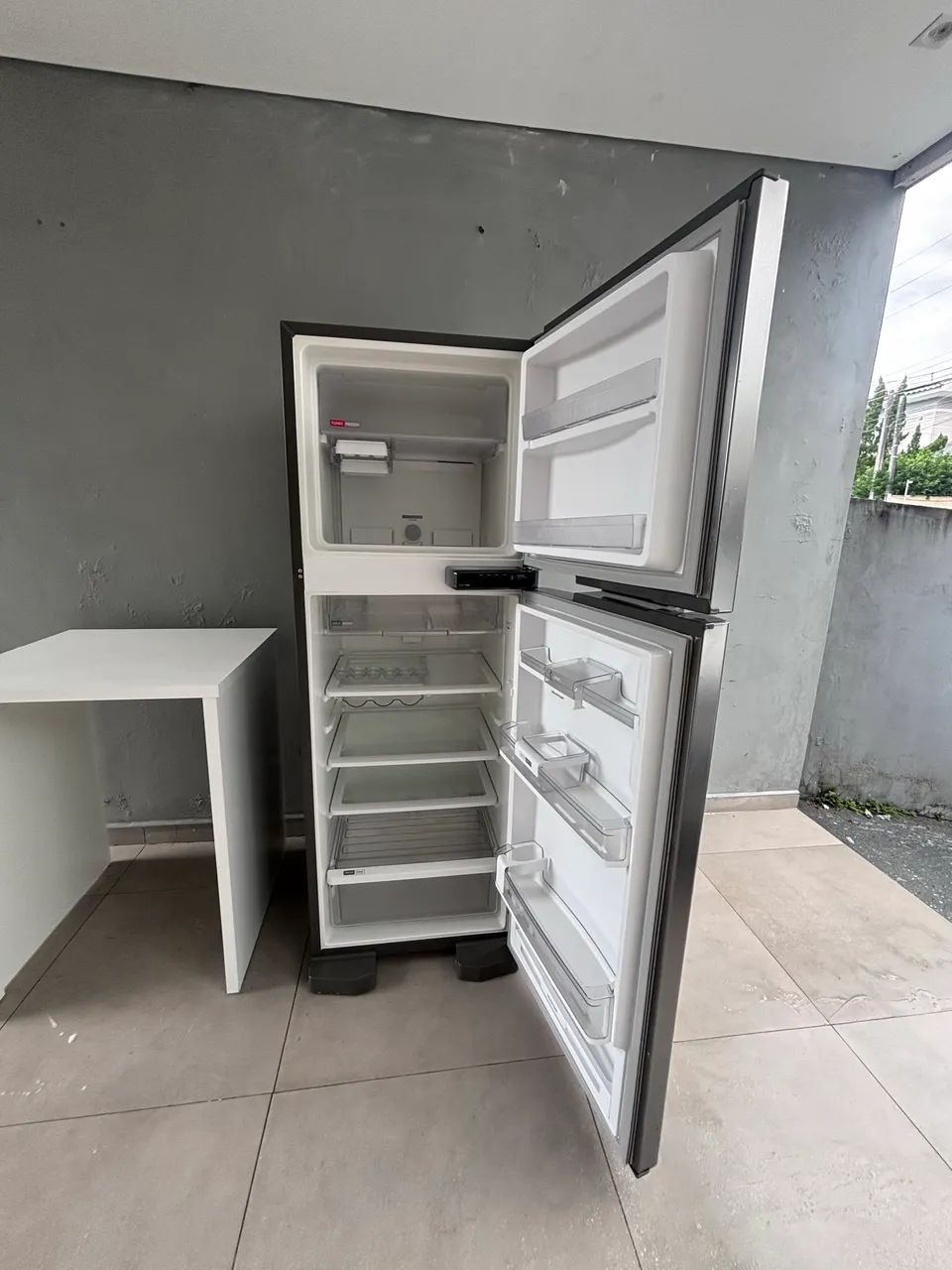 Geladeira Frost free Brastemp375L - Foto 2