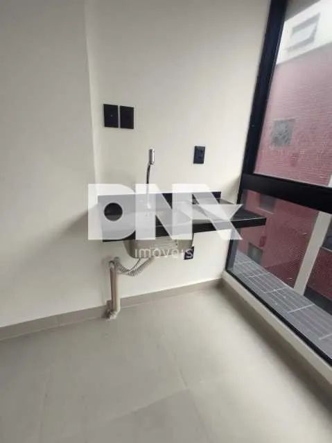 Flat : / Residencial / Jardim Oceania