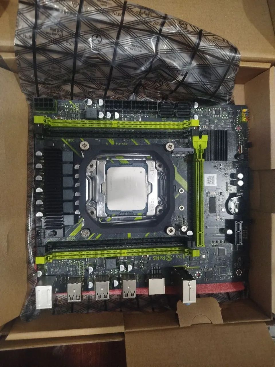 Placa mãe x99 com processador E5 2650v3