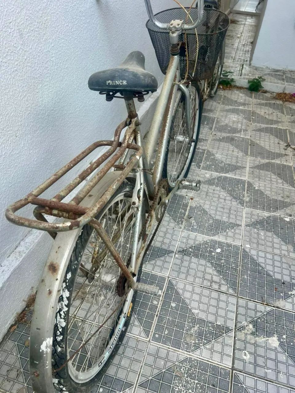 Duas bicicletas usadas modelo antigo. - Foto 3
