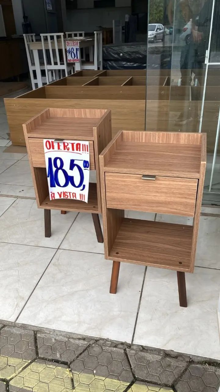 Criado mudo 