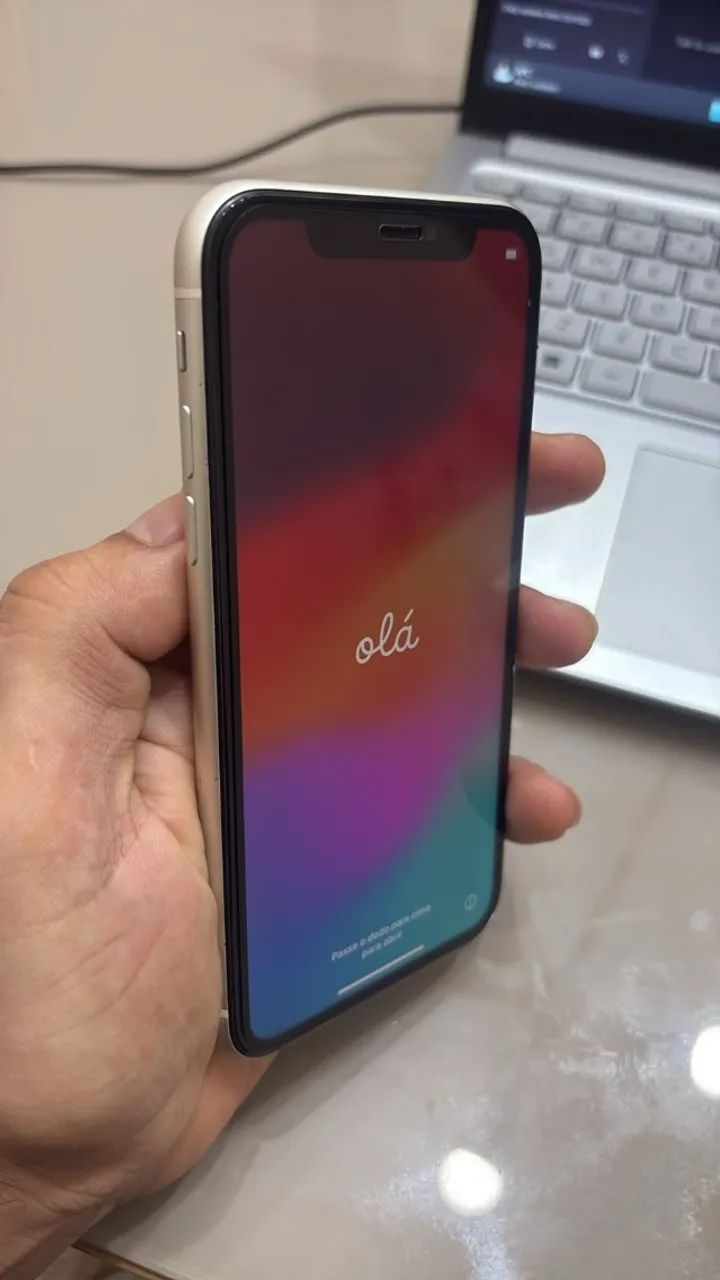 iPhone 11 Branco Oferta Imperdível - Foto 2