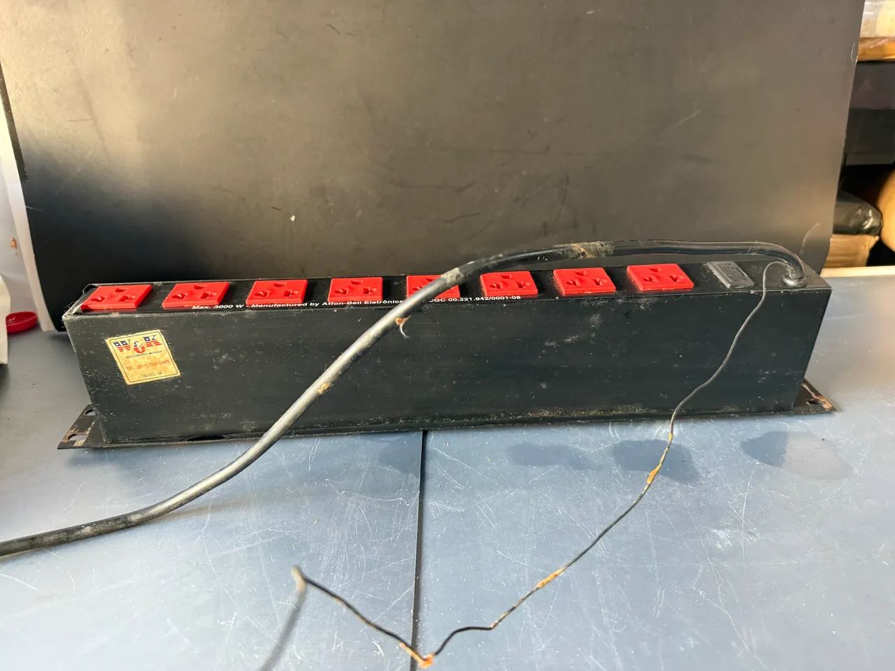 Régua de energia 08 saídas Max. 3000 W - BELLTECH - Foto 4