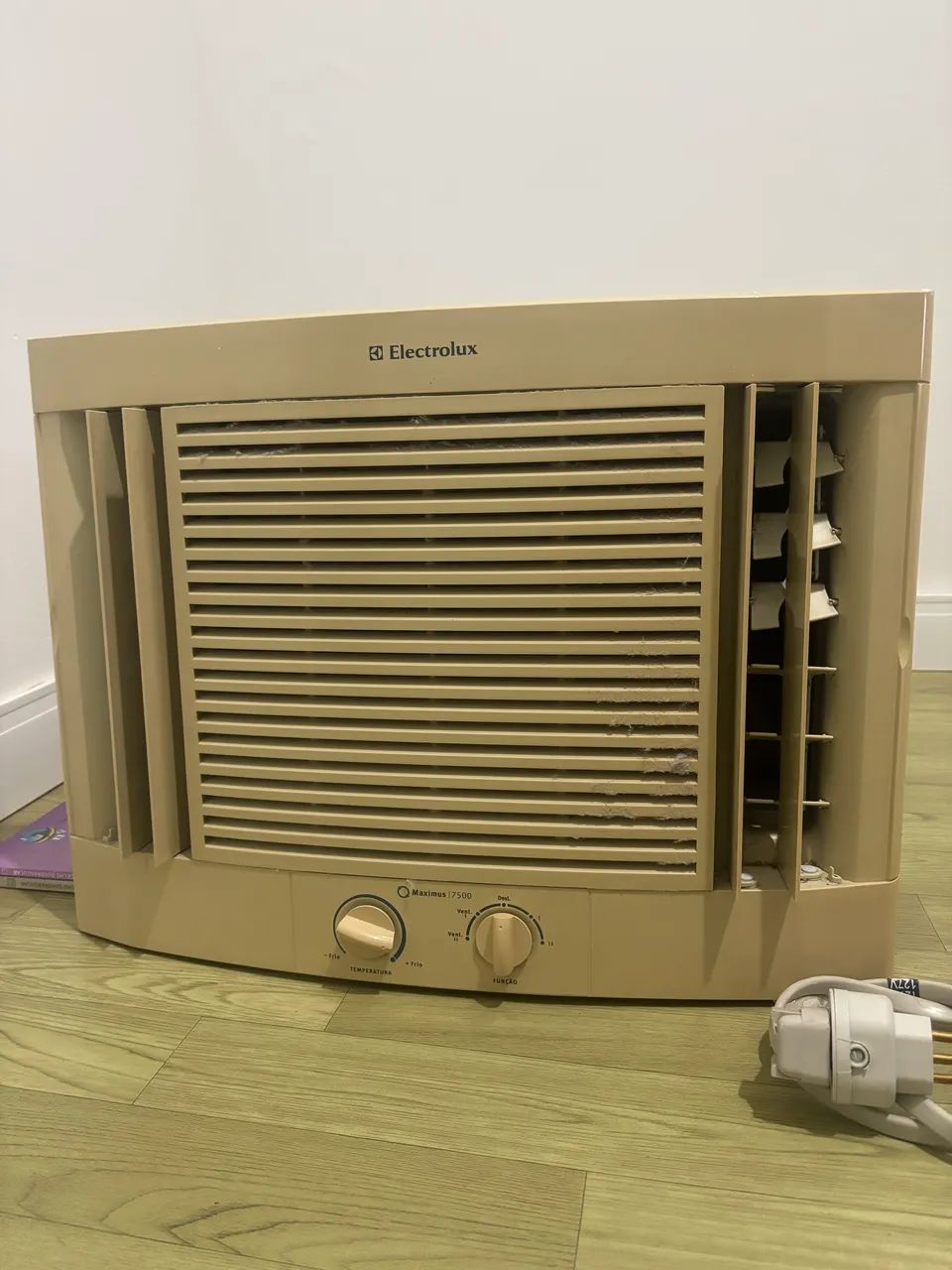 Ar-condicionado Eletrolux Maximus 7500 BTUs - Foto 3